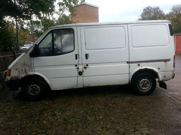 Ford Transit, DOUBLE DOORS, smiley face, banana engine