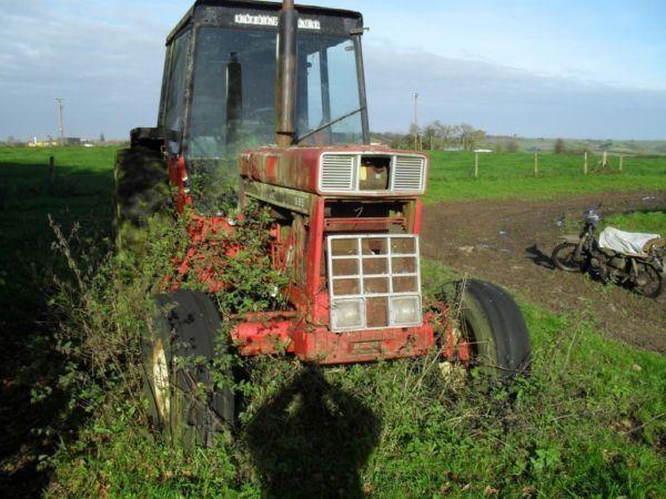 international 955. project. spares or repair
