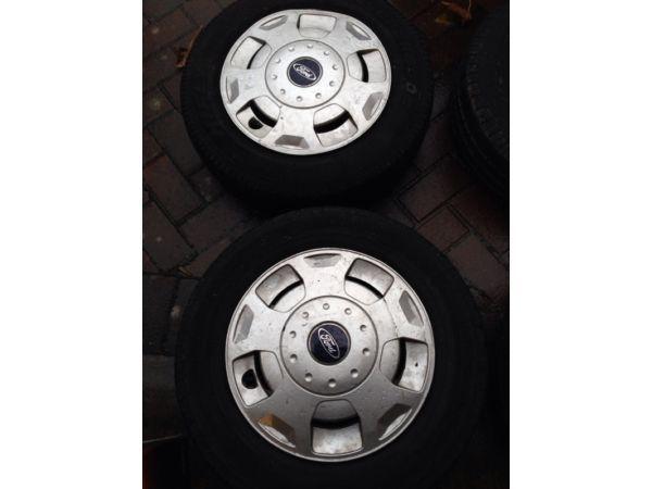 Transit wheels and tyres