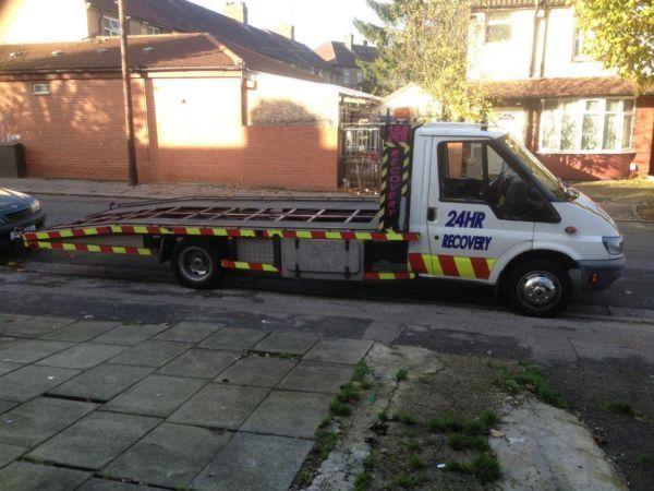 2001 REG STUNINGCONDITION NEW SHAPE RECOVERY TRUCK 2.4DIESEL,18FT LOW MILES, WONT FIND A BETTER ONE