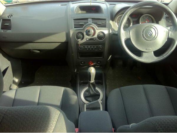 RENAULT MEGANE 1.6 DYNAMIQUE 2004 54REG **LOW MILEAGE**PRICED TO SELL** BARGAIN**MUST L@K**