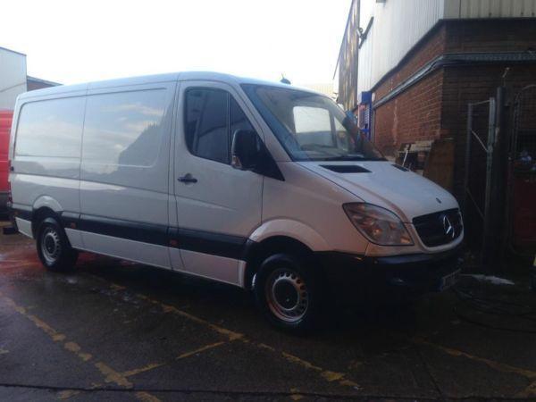 MERCEDES SPRINTER 311 CDI YEAR 2007 VERY RARE MWB SEMI HIGH TOP, IN VGC IN AND OUT, LONG MOT AND TAX