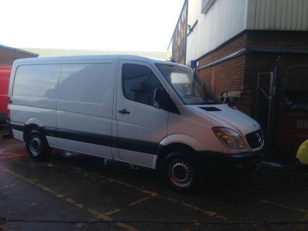 MERCEDES SPRINTER 311 CDI YEAR 2007 VERY RARE MWB SEMI HIGH TOP, IN VGC IN AND OUT, LONG MOT AND TAX