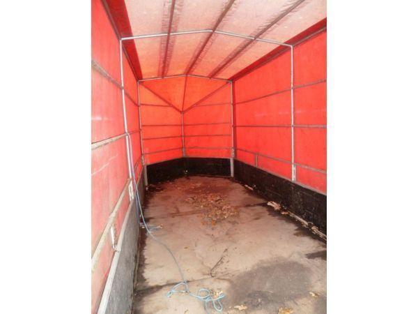 16' x 6' TWIN AXLE (covered trailer)