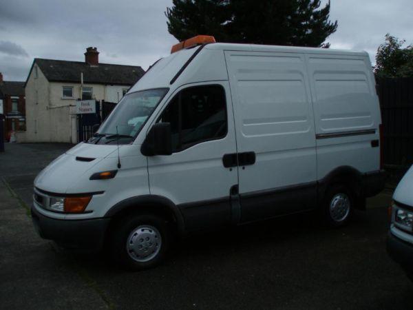DEC 2004 IVECO DAILY 2.8 TURBO DIESEL ONLY 76000 MILES