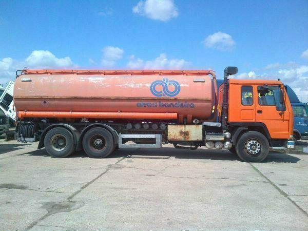 Left hand drive Volvo FL10 tanker, 25,000 litres 6x2 with hub reduction. On springs. Year: 1992