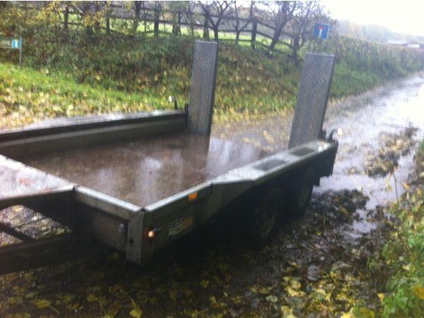 Ifor Williams 3.5 ton plant trailer 10x6 adjustable width ramps vgc