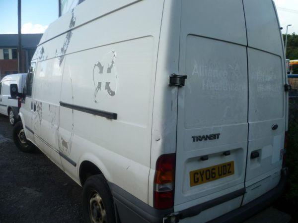 ford transit 2006 t330 2.4 td medium lenth high roof spares or repairs engine problem cheap £825