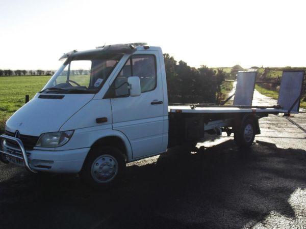 2002 mercedes sprinter long wheel base recovery truck motd /taxd ready for work
