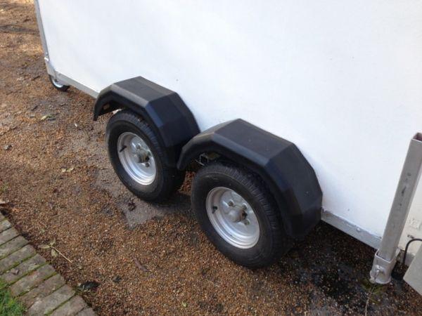 Double Wheel Box Tow Van, Trailer... 8ft x 4ft. Good Clean Condition.