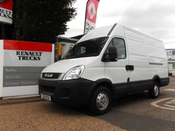 Iveco Daily 35S11 MWB High Roof Panel Van