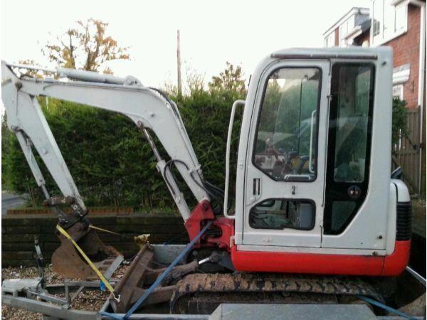 Takeuchi TB125 mini digger excavator quick hitch excellent conditon could deliver