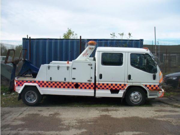 1997 CREW CAB MITSUBISHI CANTER ROGER DYSON SPEC LIFT RECOVERY TRUCK FOR SALE