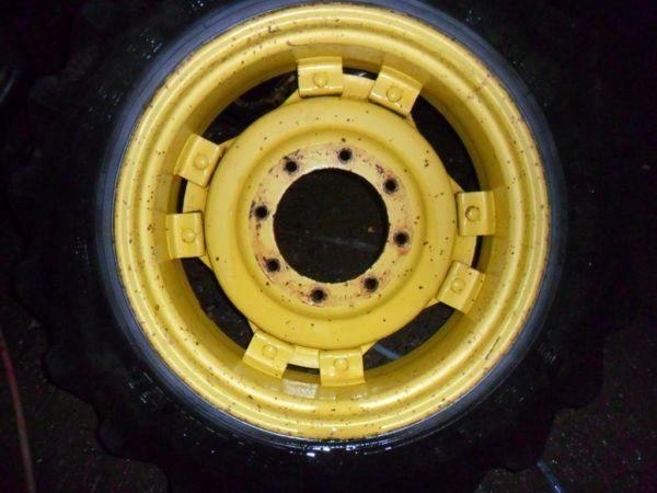 John Deere wheels 2850,6300 or similar
