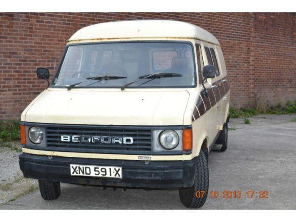 CLASSIC 1982 BEDFORD CF MINIBUS WITH NEW 12 MONTHS MOT