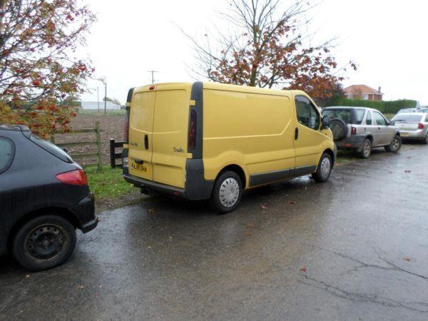 renault trafic 1,9cdi,6 speed gearbox,full service history