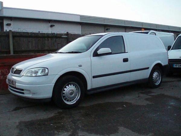 Vauxhall astra van 1.7 cdti 5 monthtax mot foldaway rear seats (cheap)