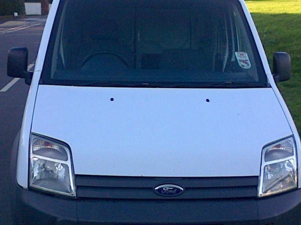 FORD TRANSIT CONNECT 2008 IN VERY GOOD CONDITION