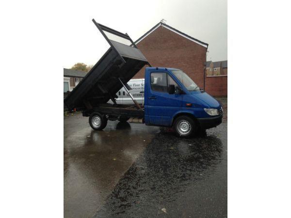 MERCEDES BENZ SPRINTER 311 CDI TIPPER THE CAR IS GOOD EVERYTHING GOOD THE PRICE IS 1890