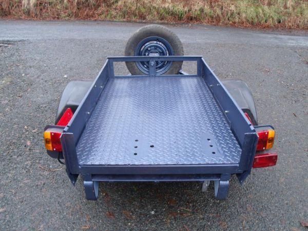 TRAILER STEEL CONSTRUCTION BED SIZE APPROX 51 X 34 INCHES