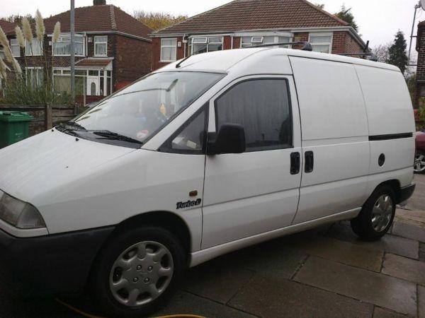 V REG 2000 PEUGEOT EXPERT TURBO DIESEL TAX AND MOT