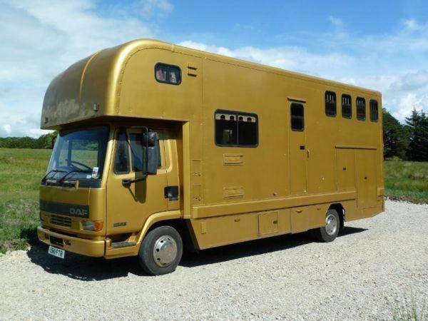 Leyland Daf - Non HVG horsebox 3/4 horse luxury living
