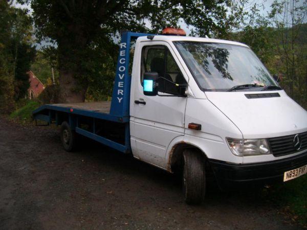 Mercedes Sprinter 312 d. Chassis cab. runs well spares or repair or Export recovery beavertail