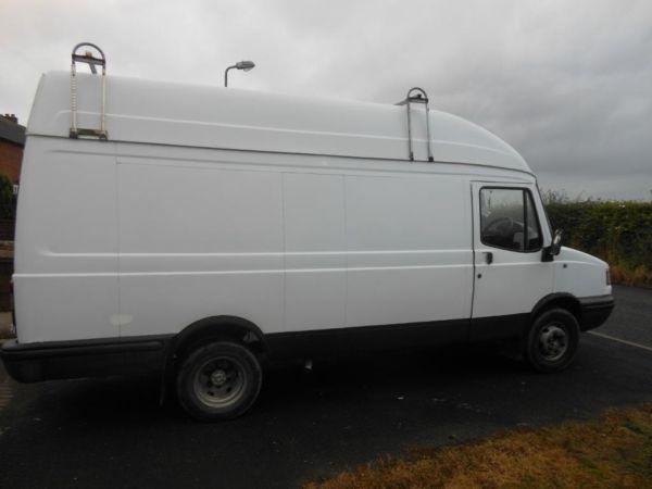 LDV CONVOY. LWB, HIGH-TOP. V LOW MILES. TAX+MOT. ULTRA RELIABLE. ROOF RACK, TOW BAR, BOARDED OUT.