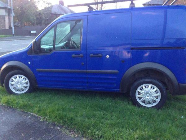 Ford transit connect 220 L