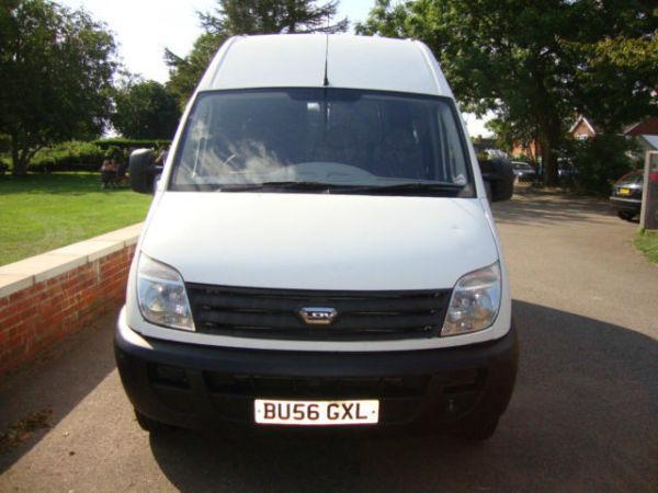 2006 very good van - reliable, powerful and economical.