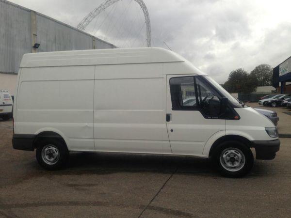FORD TRANSIT T350 LWB HIGH TOP YEAR 2006 WITH VERY LOW MILEAGE, DRIVES LIKE A DREAN