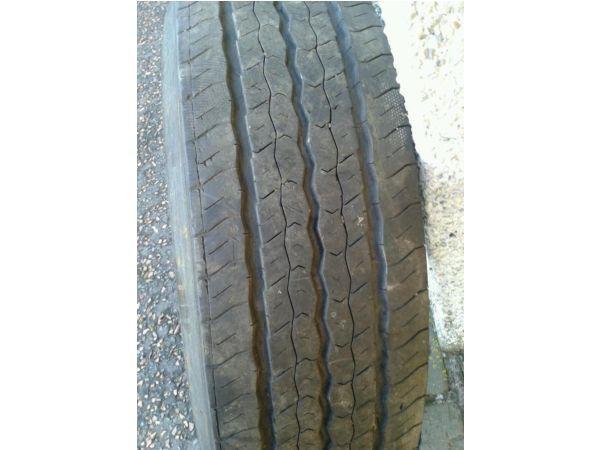 295/80/22.5 major repair tyre verry good con