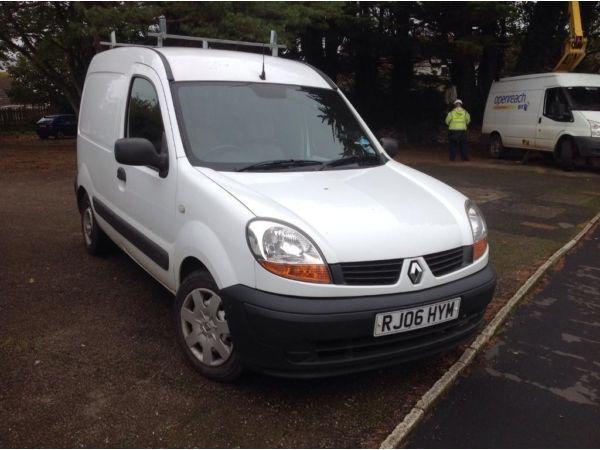 Renault kangoo 1.5 diesel, extremely good FULL SERVICE HISTORY, SENSIBLE OFFERS WELCOME