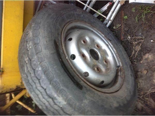 Commercial tyre 185 r14