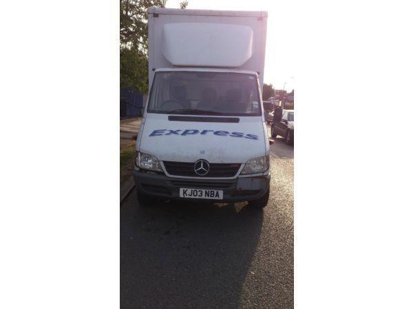 Mercedes Sprinter Luton Van with tail-lift Luton Van Ideal for removals 1 Year MOT and 6 Months TAX