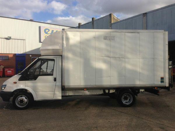 FORD TRANSIT T350 LUTON LWB 54 PLATE WITH TAIL LIFT, ONE YEAR MOT AND LONG TAX GOING VERY CHEAP
