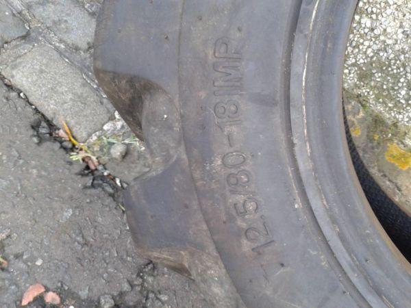 12.5/80/18 jcb tyre major repair
