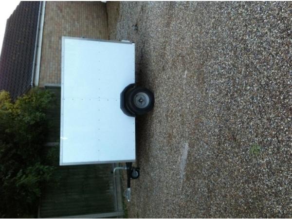 Small box trailer like new page trailers built alko chassis l@k