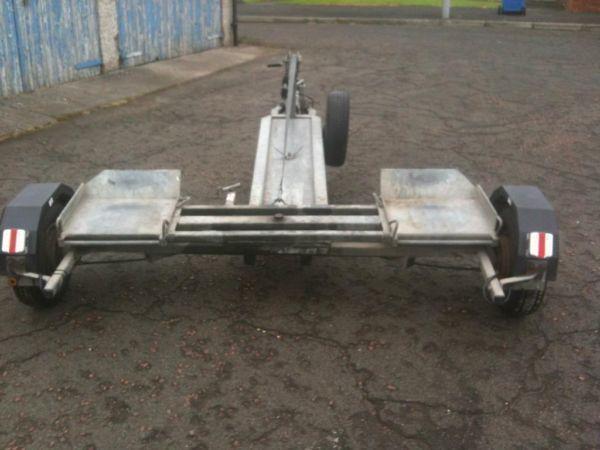 TOW DOLLY, PROFESSIONAL BRAKED ARMITAGE TOW RECOVERY DOLLY £1000