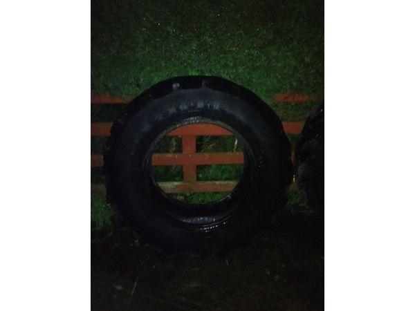 Front tractor tyres