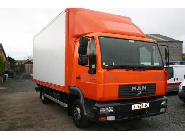 MAN LORRY FOR SALE WITH 18FT BOX BODY AND FOLD AWAY HYDRAULIC TAIL LIFT, GREAT CONDITION