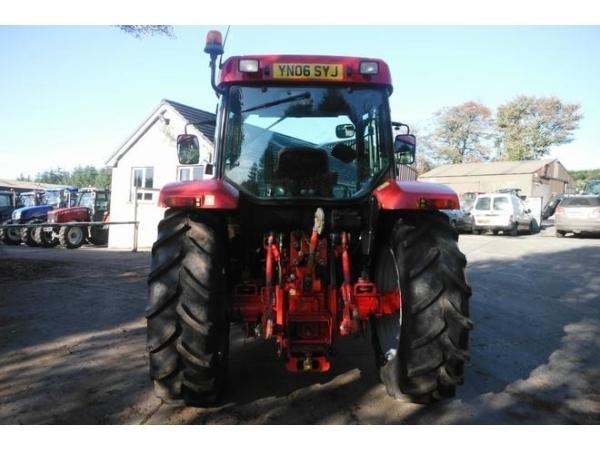McCormick CX105 Deluxe Xtrashift 4wd Tractor