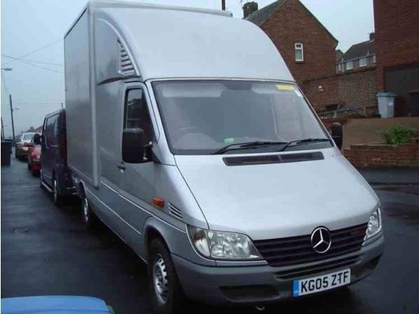 MERCEDES-BENZ SPRINTER 311CDI fridge BoxVan UNFINISHED HORSEBOX PROJECT 2005 TAXED & TESTED MAY SWAP