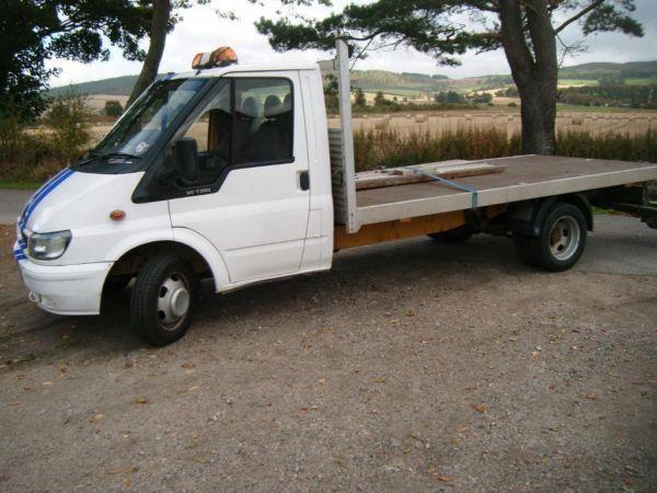 RECOVERY VEHICLE +IVOR WILLIAMS TRAILER £6700