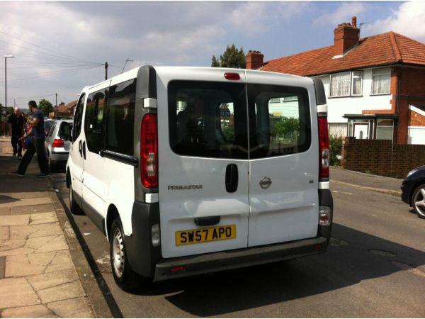 Nissan Primaster panal van- glass converted with front row seating- 47000miles-MOT/TAXED